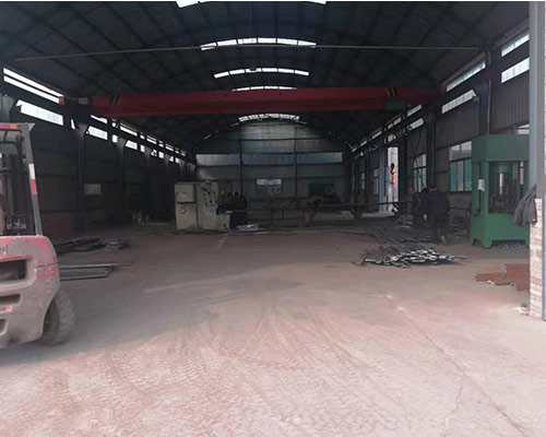 聯(lián)宇鋼模板為您解答，加固圓柱鋼模板常用哪些辦法？